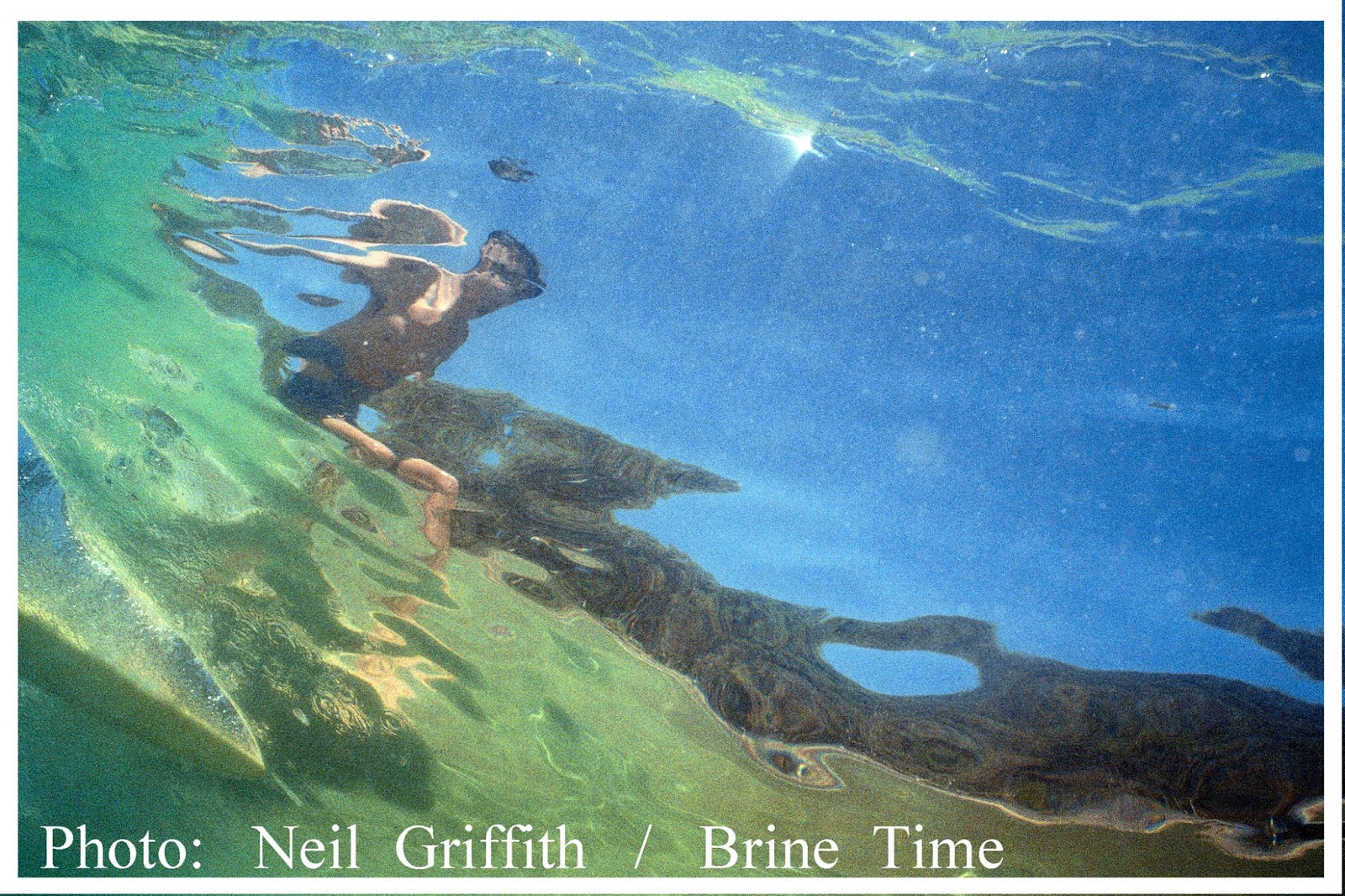 Modyssey Open eyes underwater