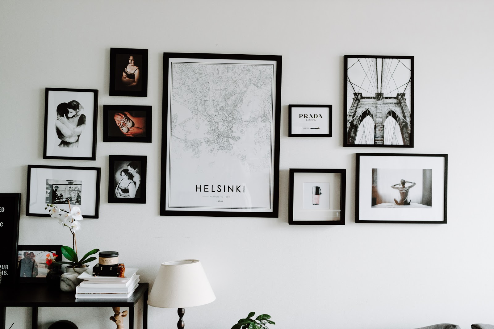 Desenio, sisustus, tauluseinä,