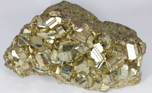 Mineral pirita