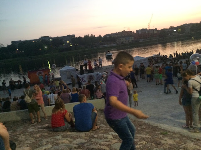 Концерты в День города на Набережной реки, Псков Празднование 1115 лет городу