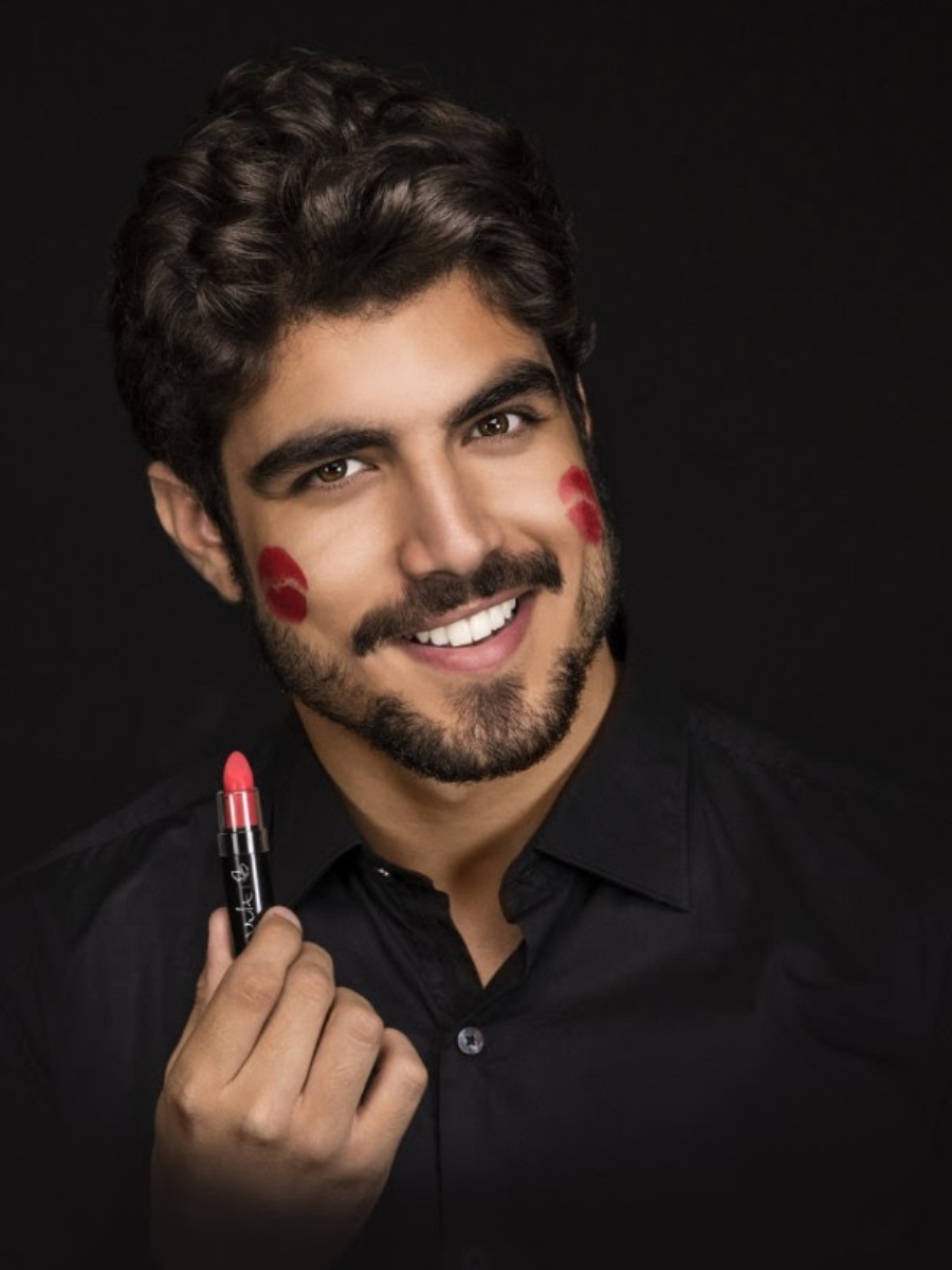 Promoção da Vult #vemjantar comigo, com a participação de Caio Castro Promoção da Vult #vemjantar comigo, com a participação de Caio Castro