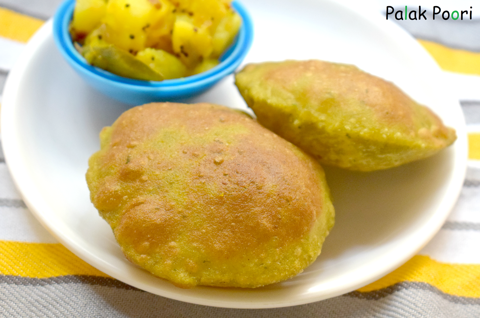 Sunita's Easy Cooking Palak Poori / Palak Puri / Spinach Poori