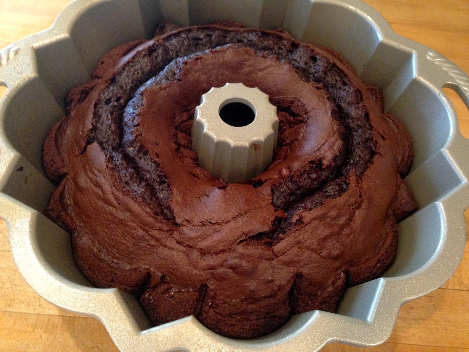Rita's Recipes "Tunnel Of Love" Chocolate Bundt Cake ( Chocolate