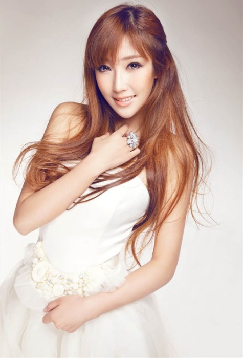 北京90後惹火正妹