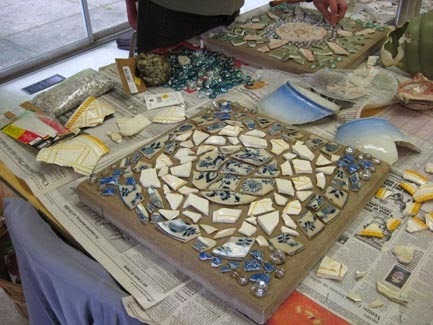 BOTSALOTA - PSIFIDOTA DAPEDOY GARDEN STONE MOSAICS