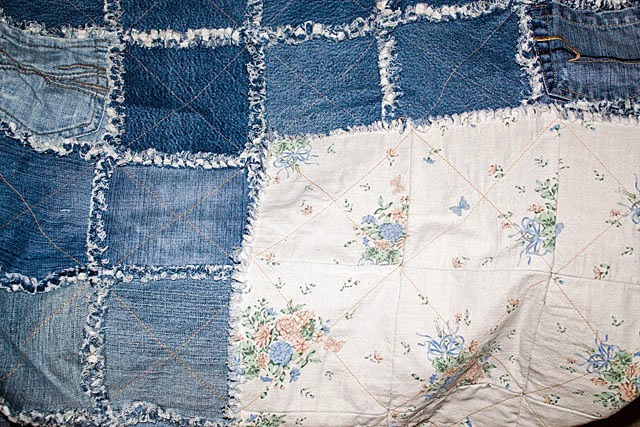 From City Streets to Country Roads: Denim Rag Quilt - DONE!