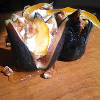 Black mission figs with Lakin's Gorges Ricotta