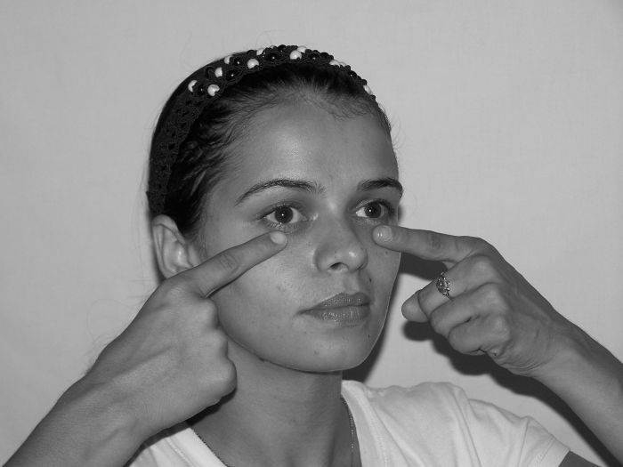 Facial Aerobics Exercises For Men And Women Acupressure Facelift