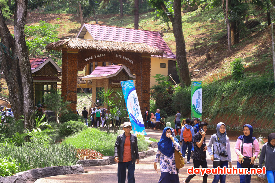 Tempat Wisata Situ Mustika di Kota Banjar Lagi Hits