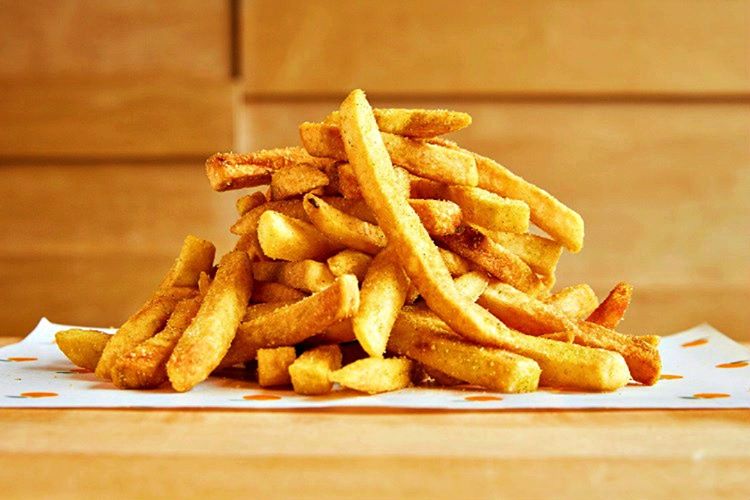 Patates kızartması gerçekte Fransızlara ait değildir, bir Belçikalı tarafından keşfedilmiştir.