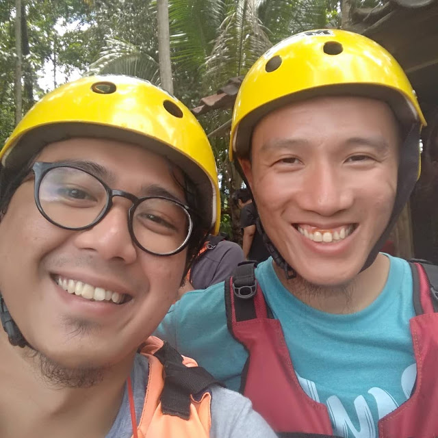 Ustadz Felix dan Aab Elkarimi Ustadz Felix dan Aab Elkarimi
