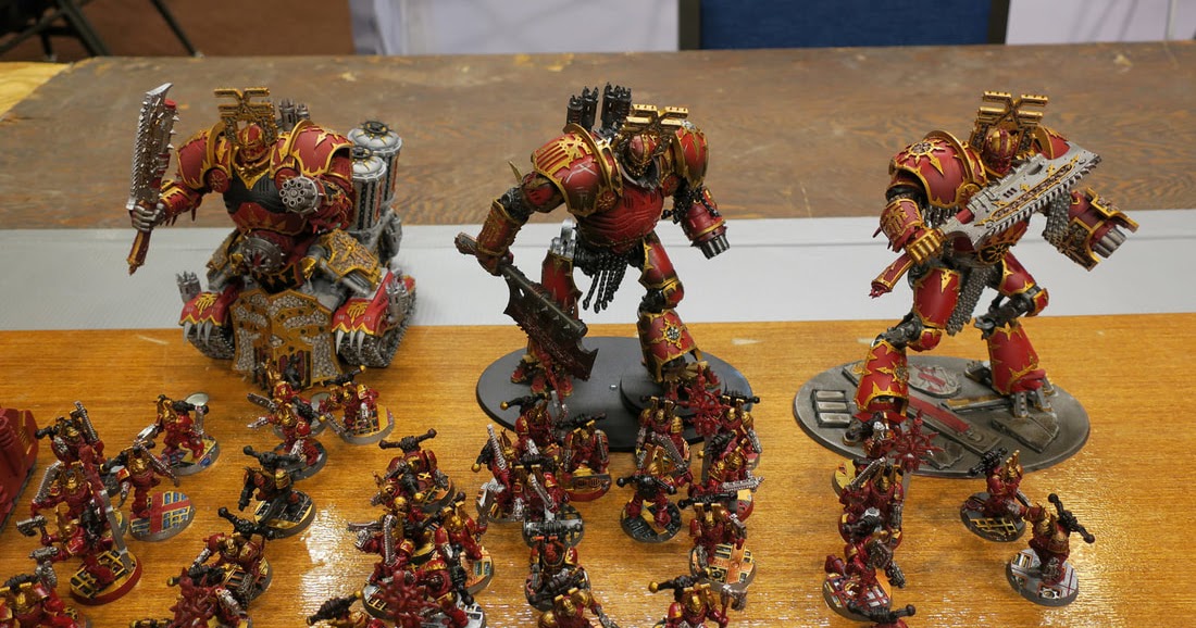 Pictures from Nova... Amazing shots of the 40k armies that were there ...