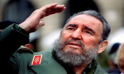 Lãnh tụ Cuba Fidel Castro qua đời ở tuổi 90