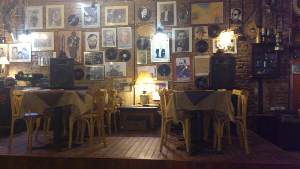 Bares Notables Bar del Glorias