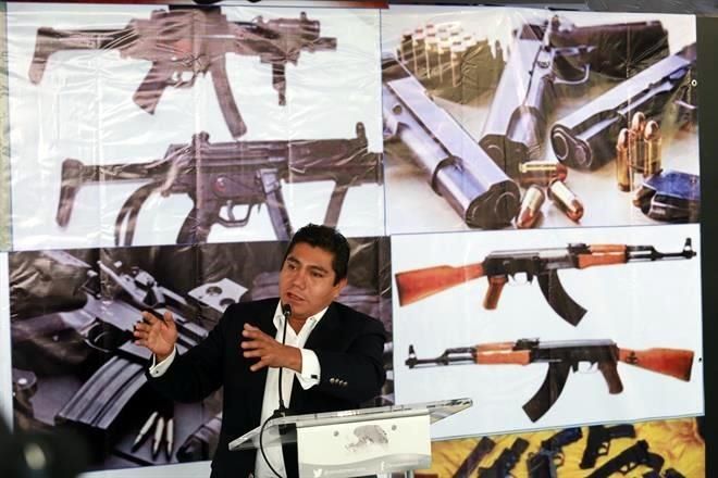 Senador Panista,propone enmienda de ley que permita tenencia de armas a particulares 5161264
