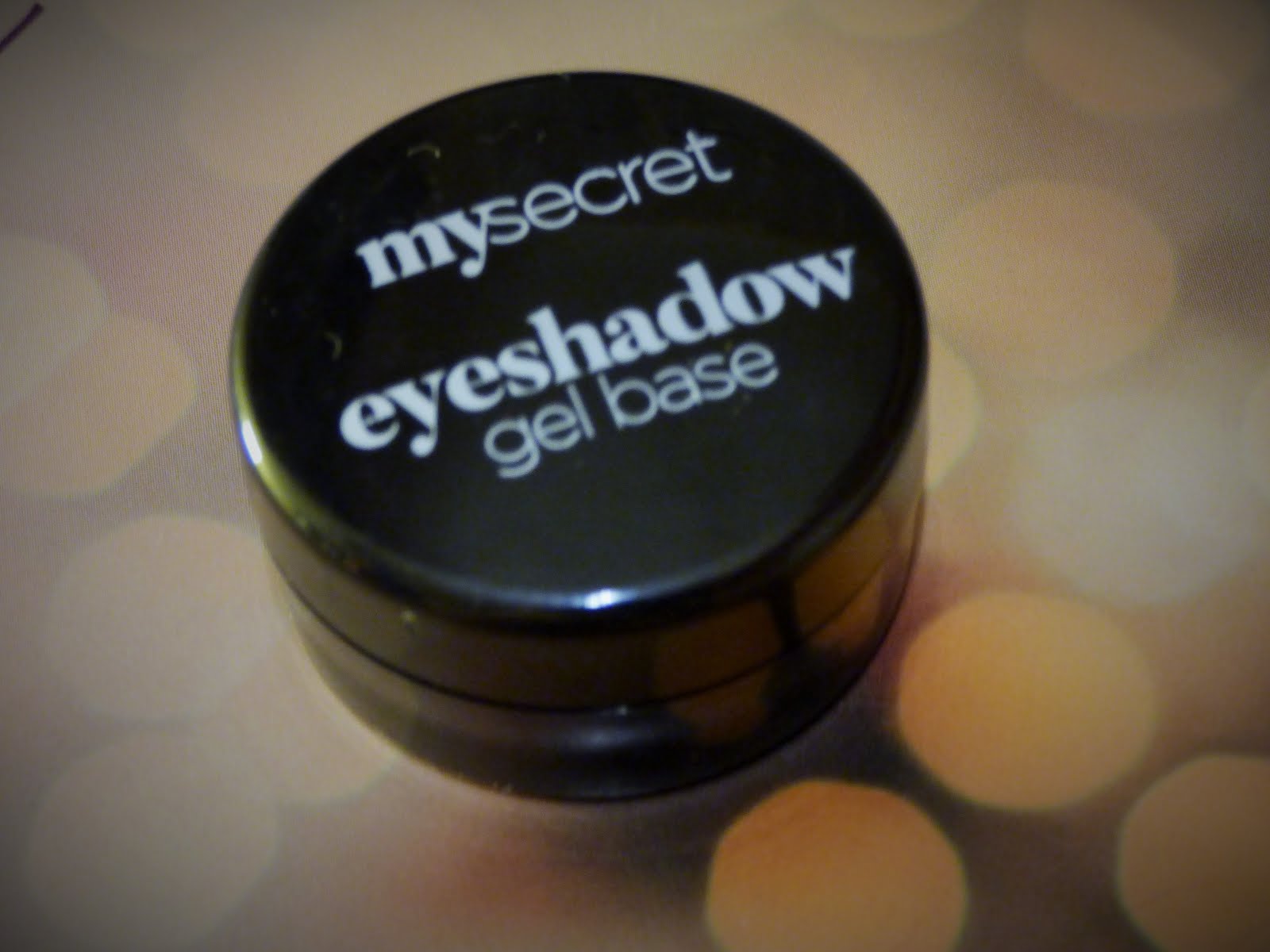 Snukraina MY SECRET EYESHADOW GEL BASE