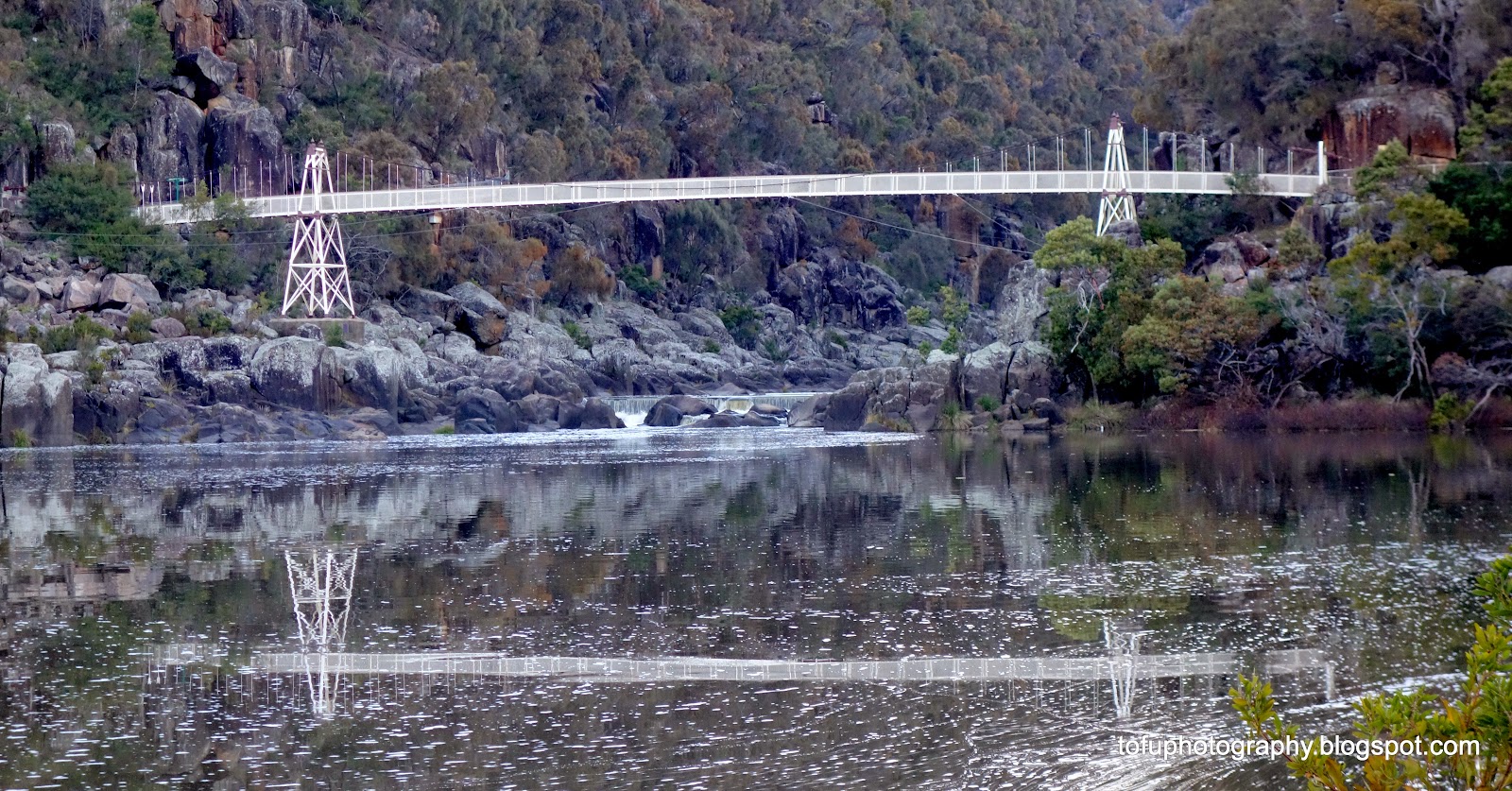 Tofu Photography The suspension bridge over Launceston at