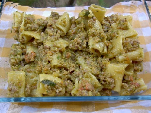 Il quaderno di Chiaretta: Mezze maniche al ragù di salsiccia e verdure