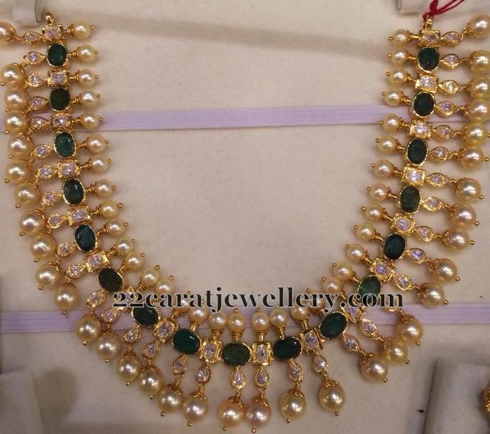 Emeralds Square Shaped Uncuts Choker - Jewellery Designs