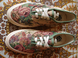 theothersideofthepillow: vintage VANS shoes FLORAL TEA TAPESTRY ...