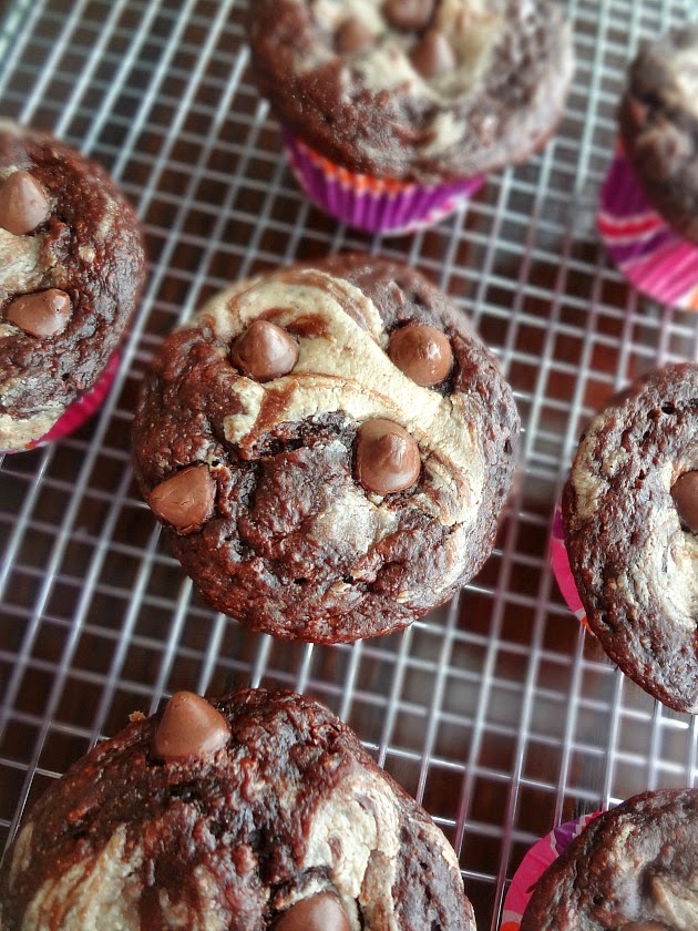 {Healthier} Chocolate Peanut Butter Swirl "Cupcakes" {Healthier} Chocolate Peanut Butter Swirl "Cupcakes"