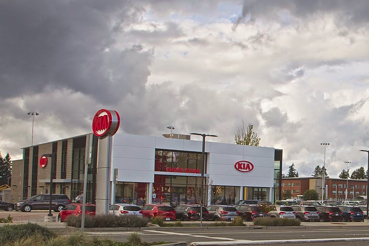 Shoreline Area News: New KIA dealership grand opening Thursday 