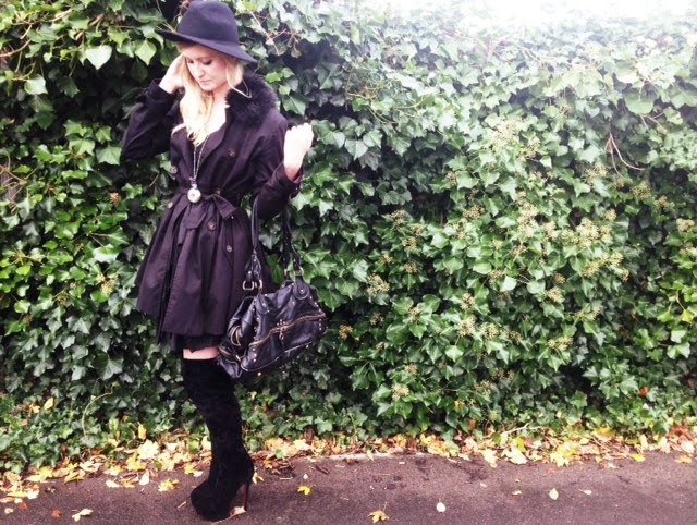 FashionFake, style blog, fashion blog, Halloween outfit, Autumn Outfit, Witches