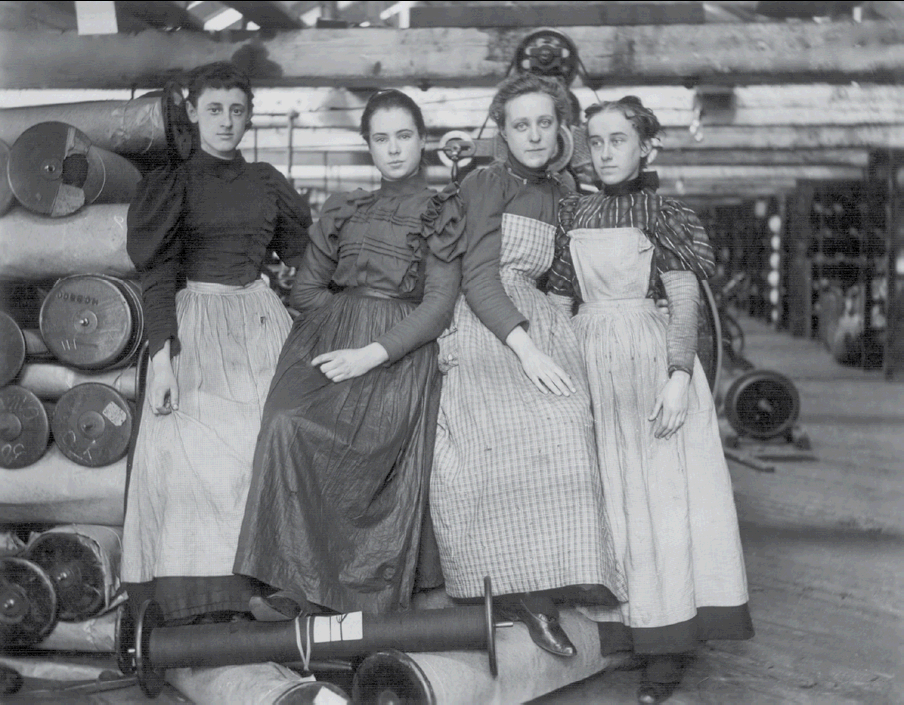 How 4,000,000 Women in the United States Earn Their Bread in 1899