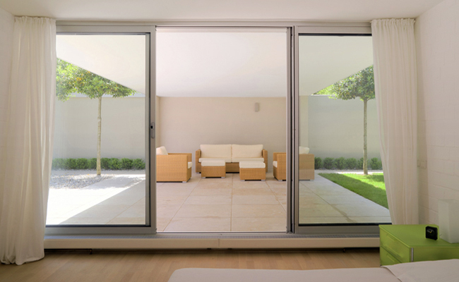 Modern Indoor Outdoor Spaces Design Ideas
