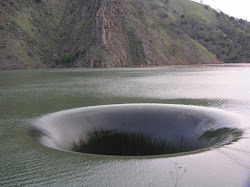 15 Incredibly Bizarre Holes On Planet Earth