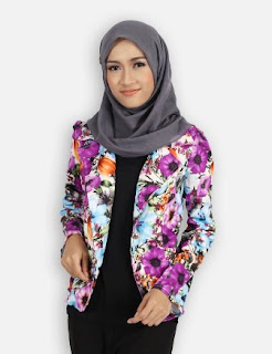 30 Model Outerwear Muslimah Yang Paling Trend Terbaru Tahun Ini 30 Model Outerwear Muslimah Yang Paling Trend Terbaru Tahun Ini