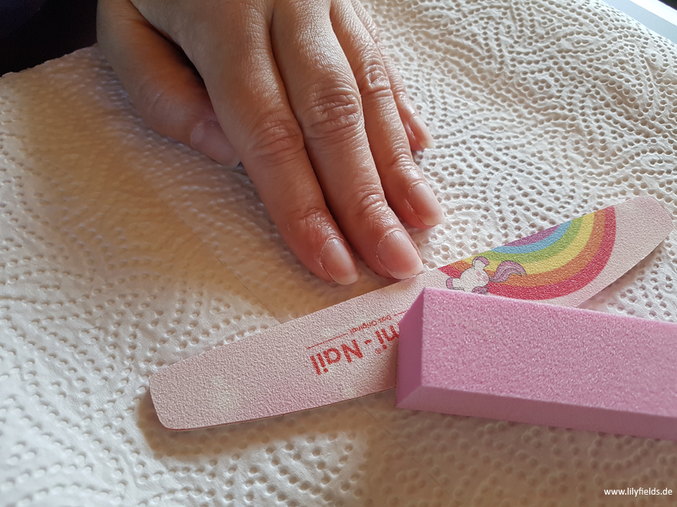 Review Emmi Nail UVLack System [Testprodukt] Lilyfields