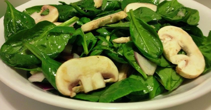 Insalata di funghi e spinaci ⧫ Spinach and mushroom salad