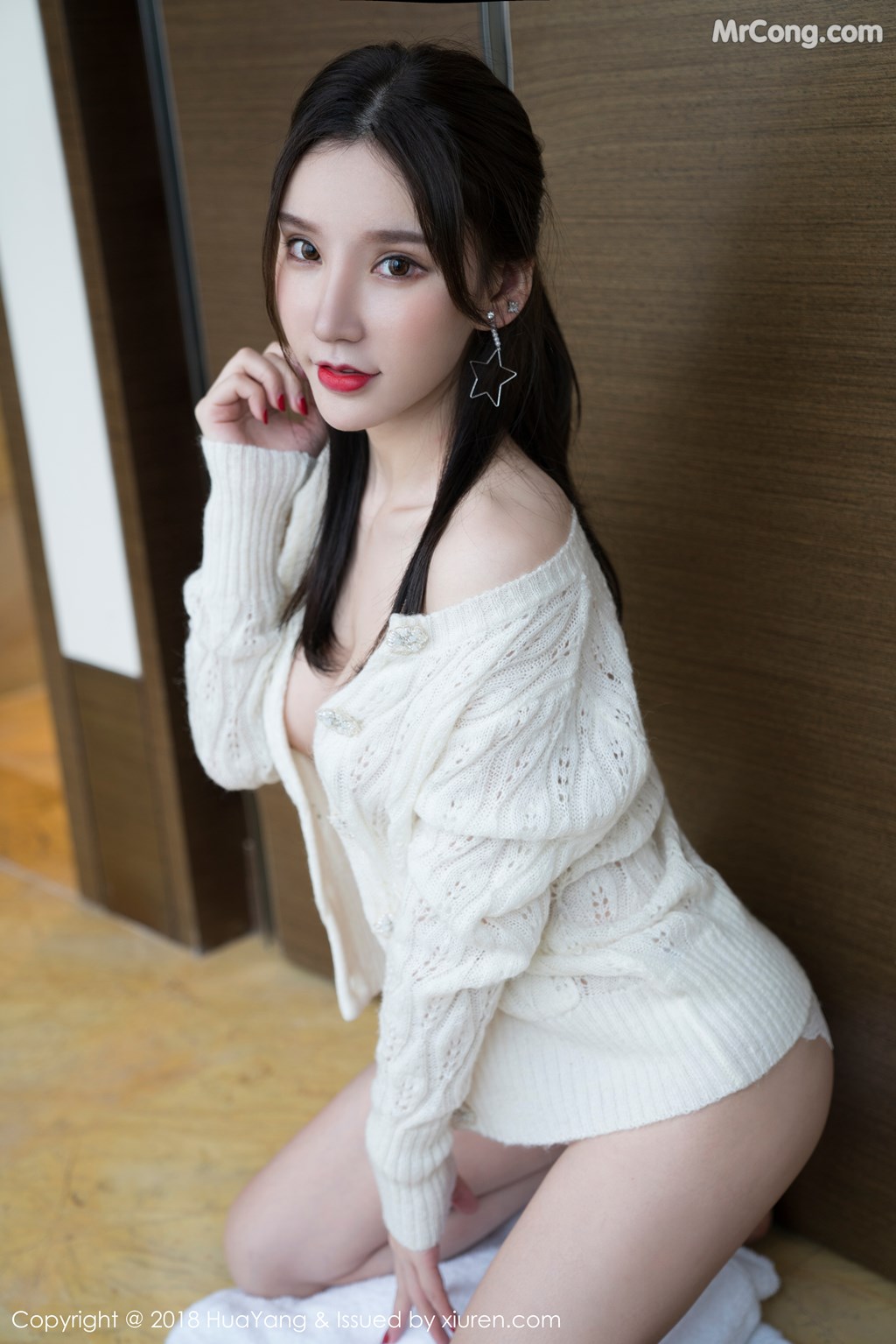 HuaYang 2018-06-15 Vol.053: Model Zhou Yuxi (周 于 希) (46 photos) photo 2-12