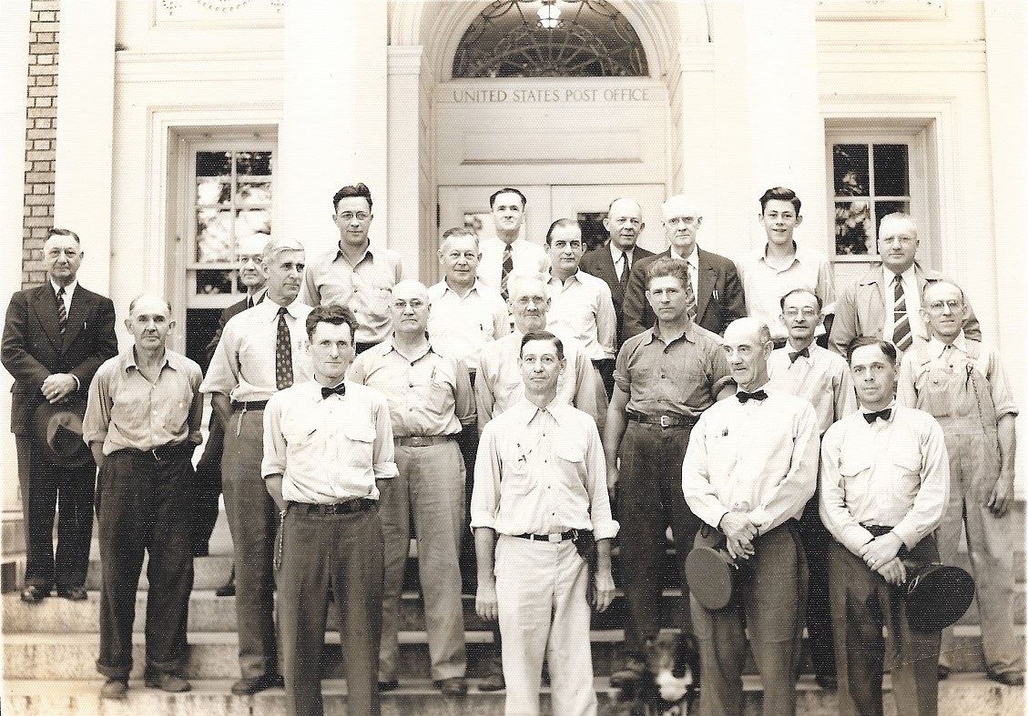 The Lucas Countyan Chariton postal workers, October 1944
