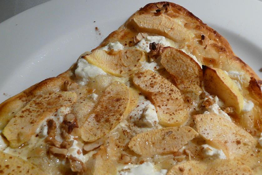 Kulinarische Welten zu Fisch- und Meeresfrucht: Flammkuchen süß mit ...