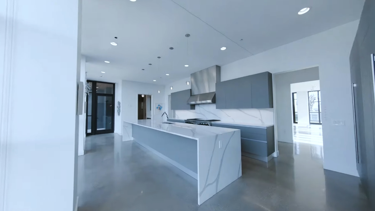 Luxury Penthouse Interior Design Tour vs. 900 West Washington Blvd, Chicago, IL