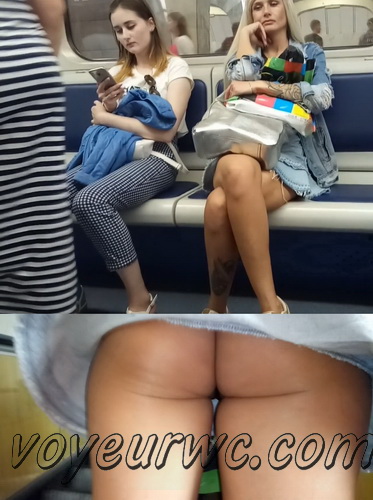 Upskirts 3766-3785 (Secretly taking an upskirt video of beautiful women on escalator)