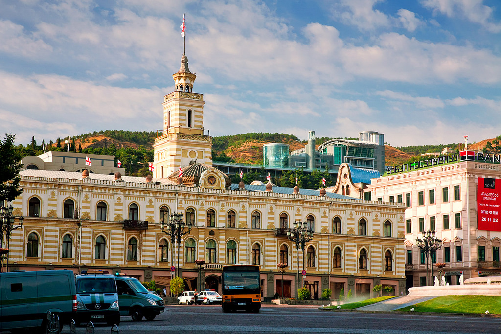 Tbilisi city. City Hall Тбилиси. Проспект Руставели Тбилиси. Ратуша Тбилиси.