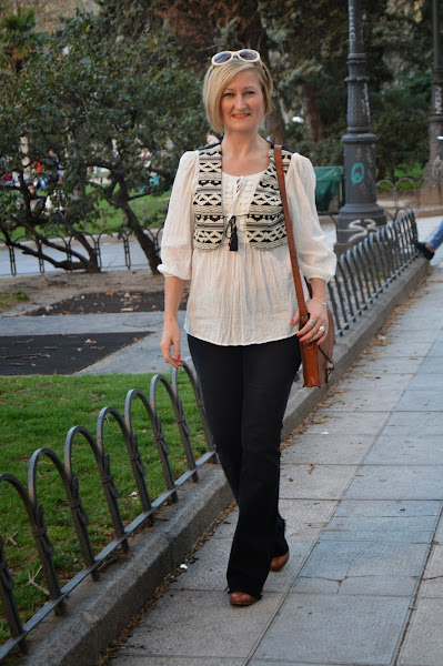boho flared pants ethnic waistcoat look seventy estilo años setenta