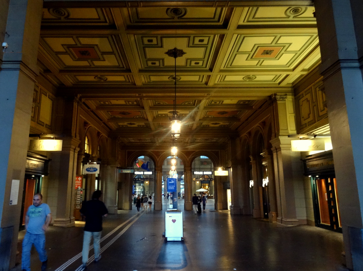 Zurich The Hauptbahnhof and the Locker Situation Travel and