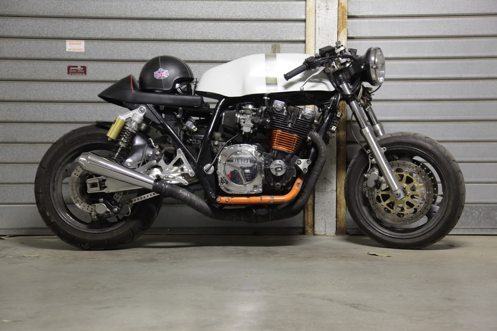Yamaha XJR 1300 Custom