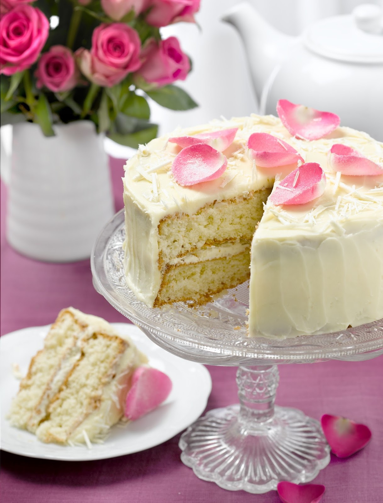 White Chocolate Gateau: White Chocolate Day White Chocolate Gateau: White Chocolate Day