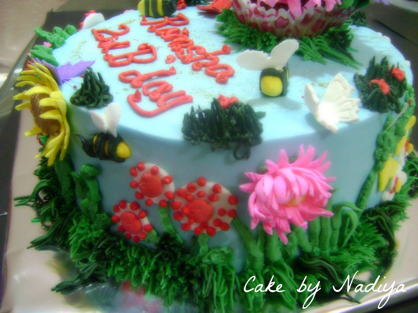 Nadiya's Tastes Of Maldives Summer flower basket butter cake with