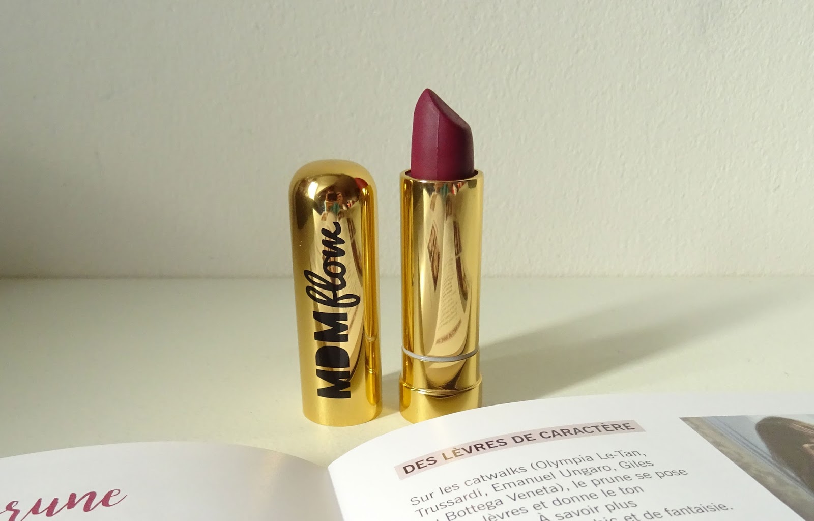 Friday Lipstick 9 "Vamp" MDM Flow / Sandy