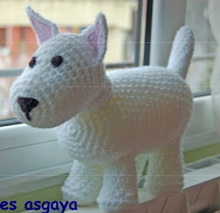 https://dl.dropboxusercontent.com/u/74169808/ganchillo/MIS%20TRABAJOS/amigurumis/PERRO%20WESTIE.pdf