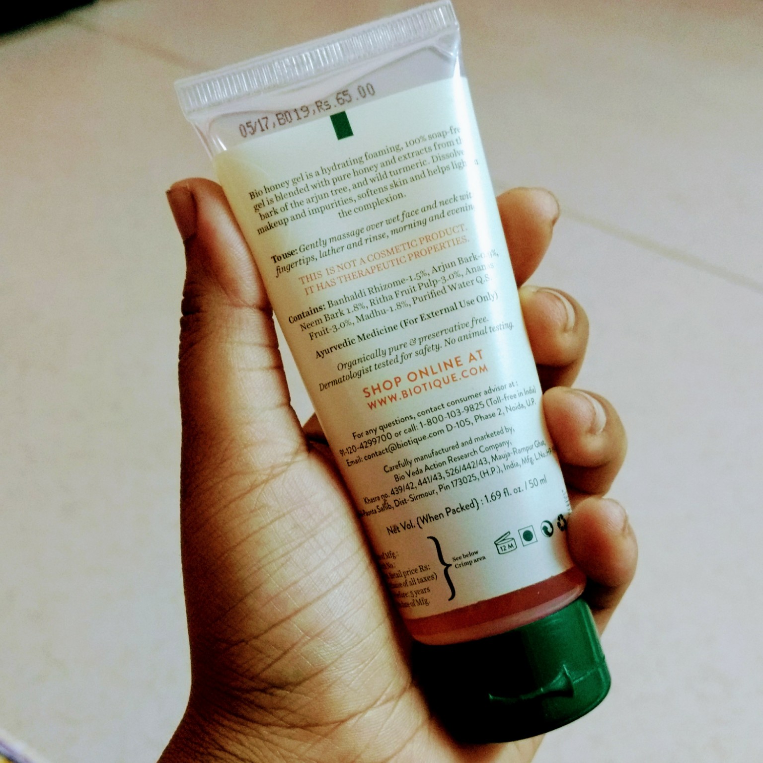 Biotique Bio Honey Gel Refreshing Foaming Face Wash Review Skincare Villa