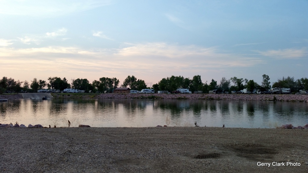 Road Runner Big Bend Dam Lake Sharpe Fort Thompson, SD