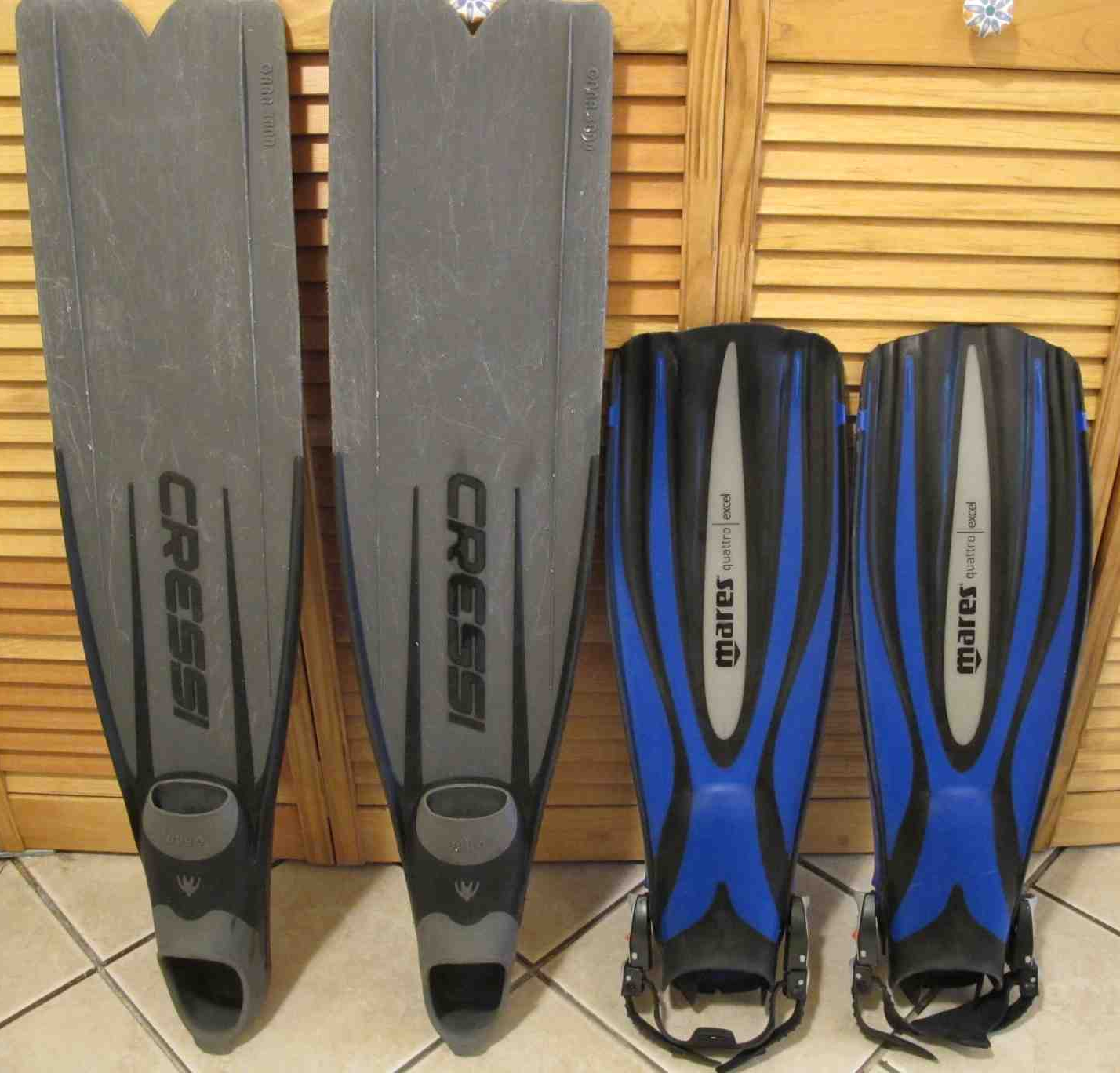 Типы ласт. Фигня для ласт в виде бабочки. Ласты для баттерфляя. Типы ласт. Ласты аквалунг.