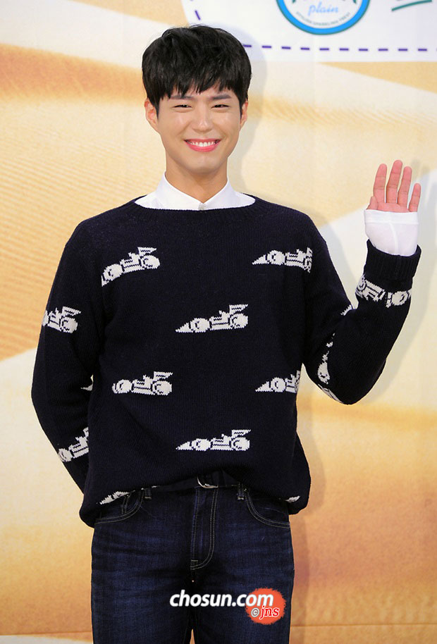 어제 박보검 꽃청춘 기자회견+시사회 | 인스티즈